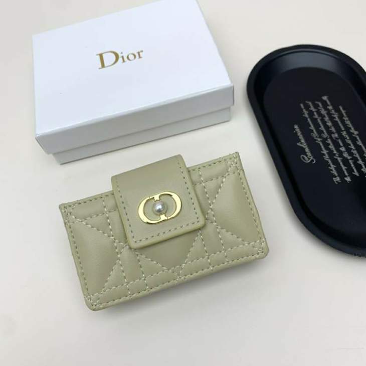 Picture of Dior Wallets _SKUfw239333505fw